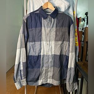 Urbane Pipeline Button-Up (medium)